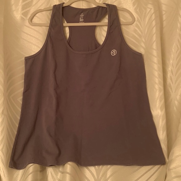 ZUMBA TOP - GRAY WITH GREEN NEON LETTERS - Picture 4 of 9